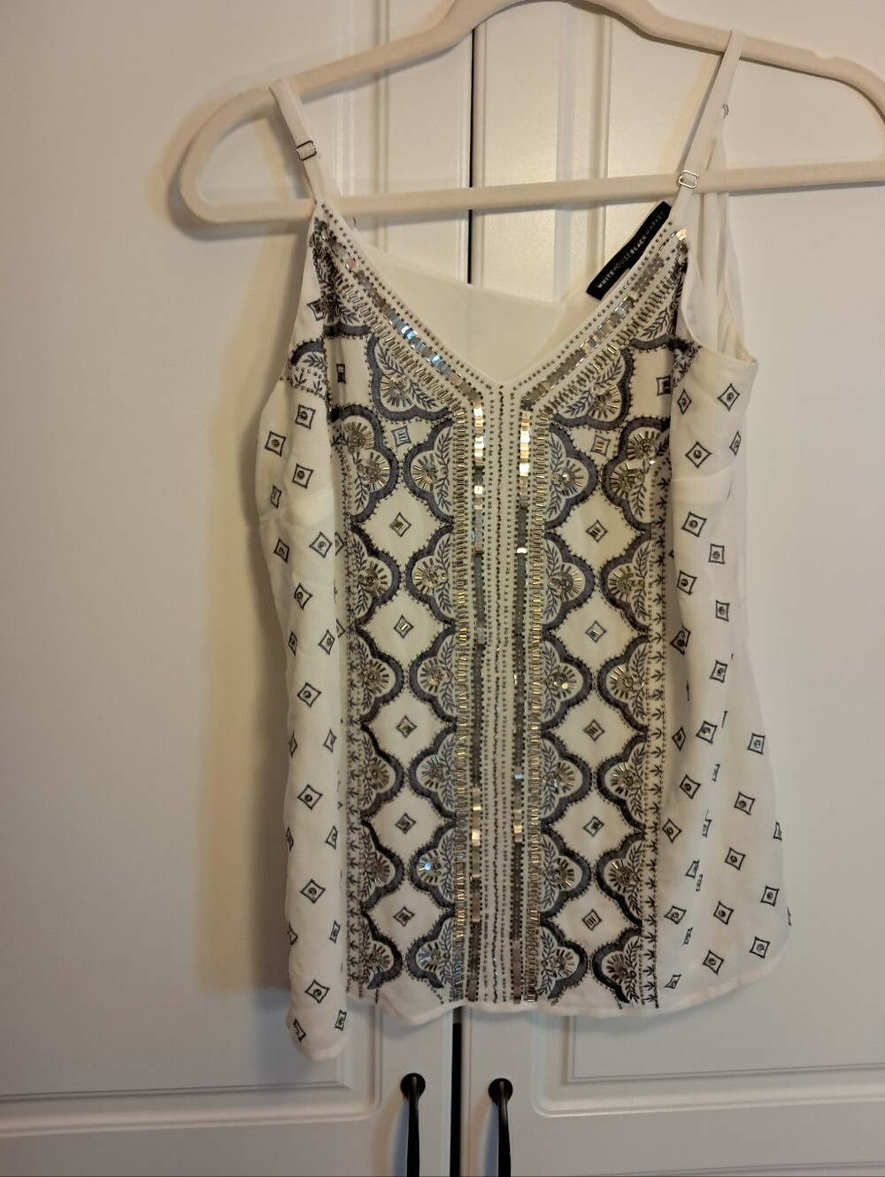 WHBM Beaded White Patterned V-Neck Cami Top PM